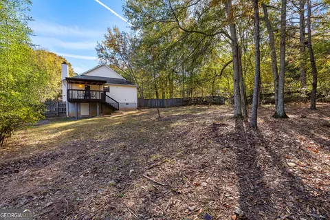 Exterior - 1229 N Hampton Dr, Hampton, GA 30228 photo 8 of 9