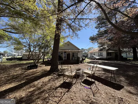 Exterior - 204 Colonial St, Lagrange, GA 30240 photo 5 of 10