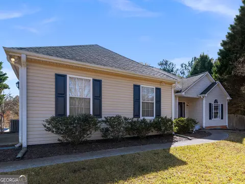 Exterior - 1815 Rocky Creek Rd, Hampton, GA 30228 photo 10 of 10