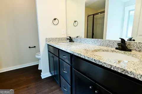 Bath - 330 Eagles Pkwy, Covington, GA 30014 photo 1 of 4