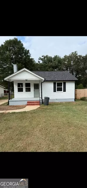 107 Elizabeth St, Griffin, GA 30223