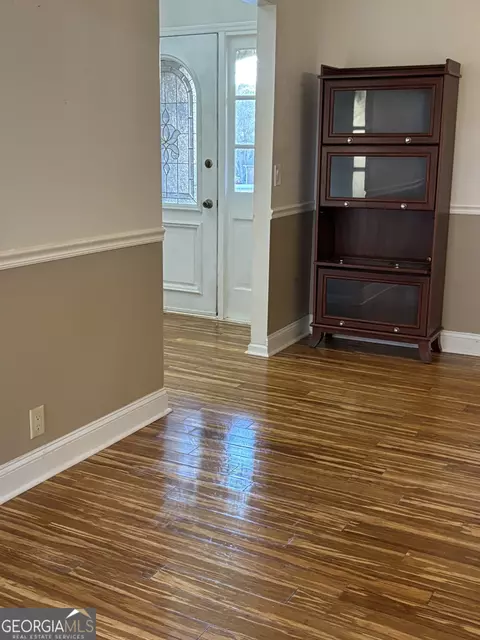 Entry Way - 228 Sivell Rd, Lagrange, GA 30241 photo 5 of 5