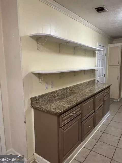 Entry Way - 228 Sivell Rd, Lagrange, GA 30241 photo 1 of 5