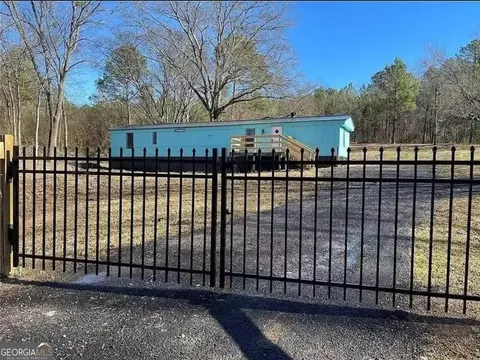 262 Blacks Bluff Rd, Rome, GA 30161