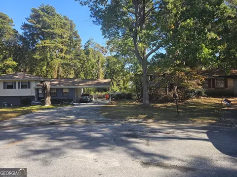 2835 Randy Ct, Ellenwood, GA 30294