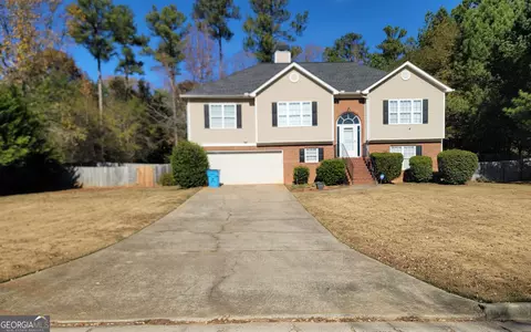 233 Cobblestone Ln, Mcdonough, GA 30252