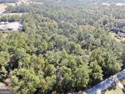 291 Sawdust Trl, Waycross, GA 31503