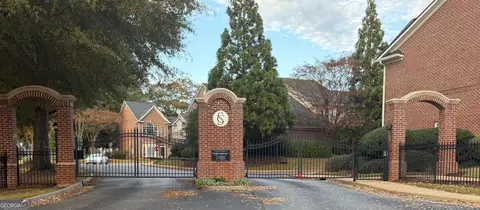 1000 Sterling Ct #1000, Roswell, GA 30075