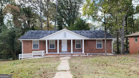 6061 Winview Dr, Forest Park, GA 30297