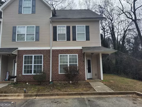 4694 Ernest Dr, Forest Park, GA 30297