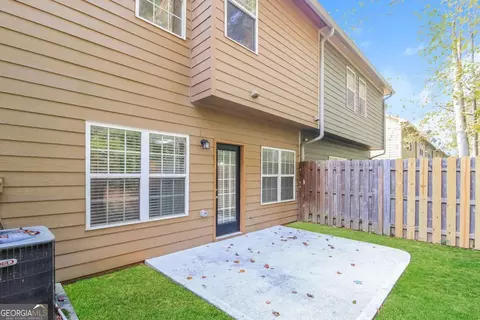 Exterior - 3824 Augustine Pl, Rex, GA 30273 photo 5 of 6