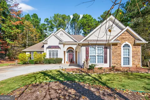 170 Hidden Brook Trl, Fayetteville, GA 30215