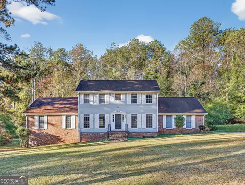 3927 Scarlet Ohara Dr, Ellenwood, GA 30294
