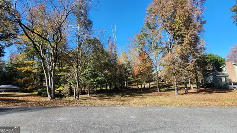 2667 Carriage Ct, Macon, GA 31216