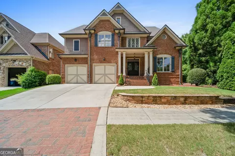 2061 Vicarage Ln, Snellville, GA 30078