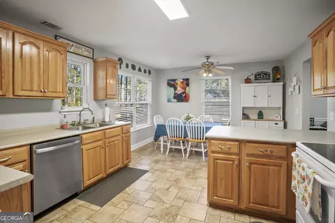 Kitchen - 1238 Brooklet South Dr, Brooklet, GA 30415 photo 3 of 3