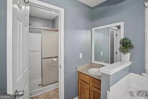 Bath - 1238 Brooklet South Dr, Brooklet, GA 30415 photo 1 of 4