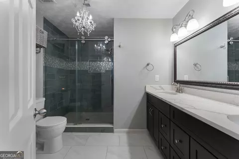 Bath - 4074 Spring Cove Dr, Duluth, GA 30097 photo 2 of 8