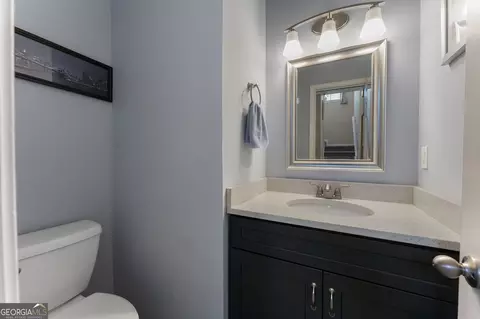 Bath - 4074 Spring Cove Dr, Duluth, GA 30097 photo 1 of 8