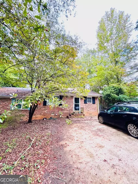 253 Sleepy Creek Dr, Athens, GA 30606