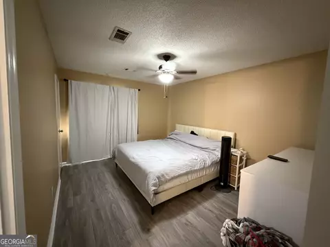 Bedroom - 208 Pellimore Dr, Warner Robins, GA 31093 photo 2 of 3