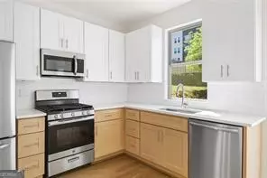 1070 Dill Ave SW #306, Atlanta, GA 30310