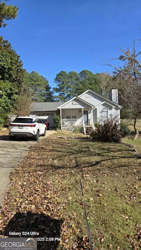 35 Louise Ln, Villa Rica, GA 30180