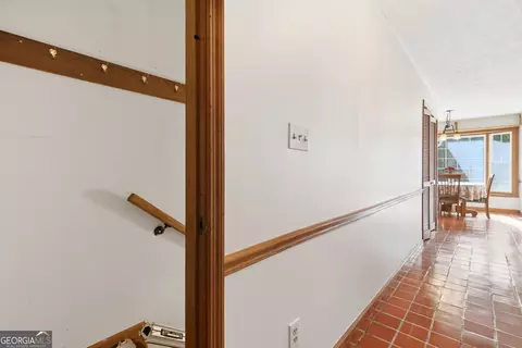 Entry Way - 91 Almond Rd, Lagrange, GA 30241 photo 4 of 4