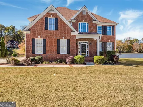265 Heritage Lake Dr, Fayetteville, GA 30214