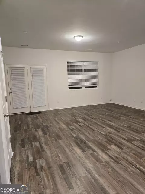 Living - 11889 Fuller St, Hampton, GA 30228 photo 1 of 1