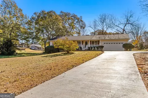 244 State St, Commerce, GA 30529 photo 2