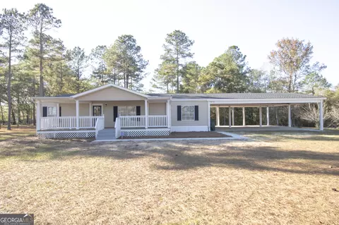 100 Sandstone Pl, Metter, GA 30439
