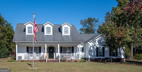 1143 Bartlett Dr, Statesboro, GA 30461