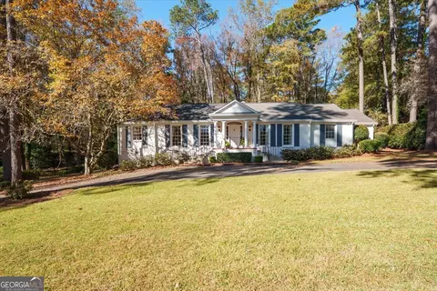 2783 S Hillandale Cir, Macon, GA 31204