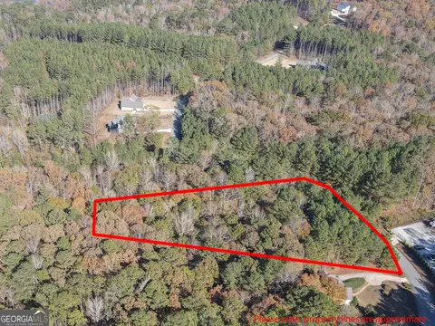 227 Retreat Trl, Lagrange, GA 30240