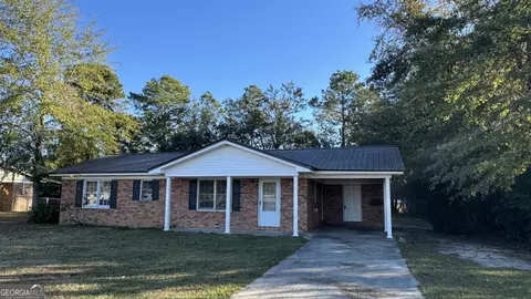 40 Hickory St, Metter, GA 30439