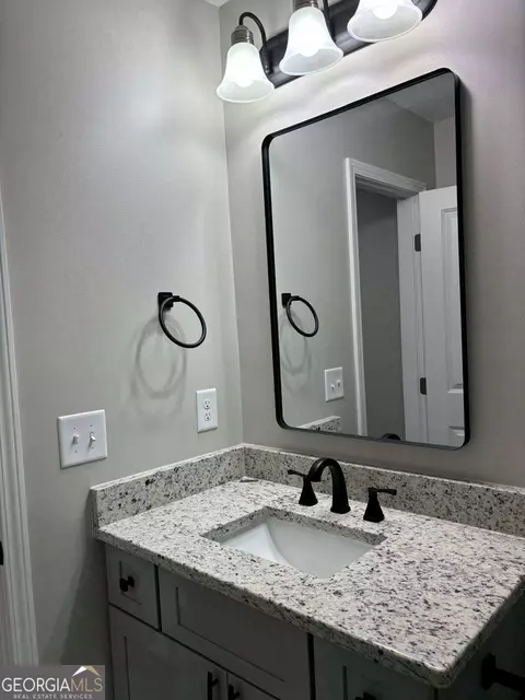 Bath - 2485 Ortega Way, Chamblee, GA 30341 photo 1 of 5