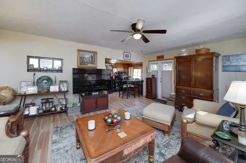 Living - 121 Cedar Dr, Jackson, GA 30233 photo 3 of 3