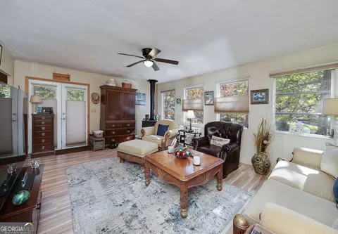 Living - 121 Cedar Dr, Jackson, GA 30233 photo 2 of 3