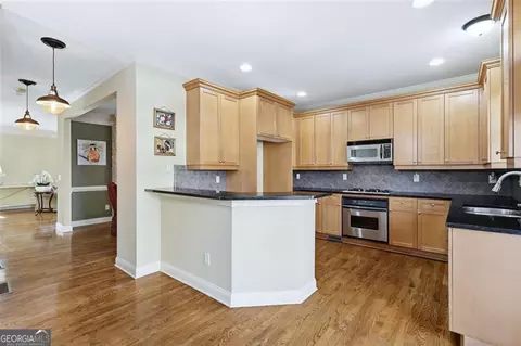 Kitchen - 3598 Parkridge Pointe, Duluth, GA 30096 photo 1 of 2