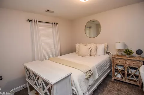 Bedroom - 254 Needleleaf Dr, Barnesville, GA 30204 photo 12 of 14