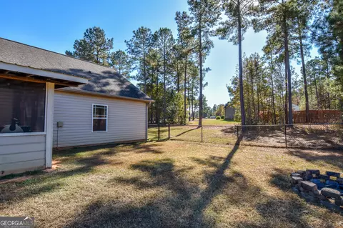 Exterior - 254 Needleleaf Dr, Barnesville, GA 30204 photo 12 of 14