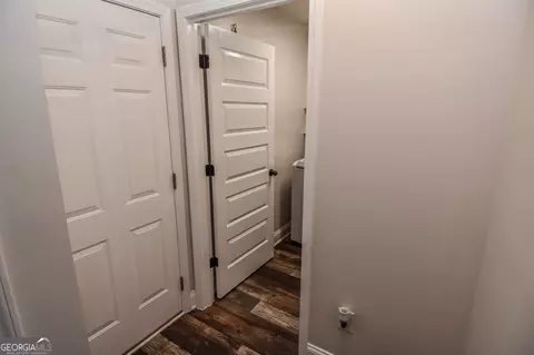 Entry Way - 254 Needleleaf Dr, Barnesville, GA 30204 photo 4 of 4