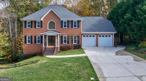 105 Beech Tree Ln, Roswell, GA 30075