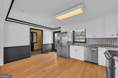 Kitchen - 476 Brock Rd, Athens, GA 30607 photo 5 of 6