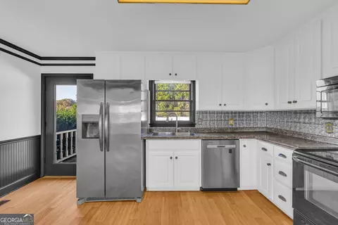 Kitchen - 476 Brock Rd, Athens, GA 30607 photo 2 of 6
