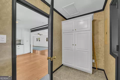 Entry Way - 476 Brock Rd, Athens, GA 30607 photo 3 of 3
