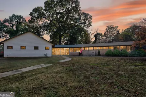 Exterior - 32 Mcdonough St, Hampton, GA 30228 photo 3 of 23