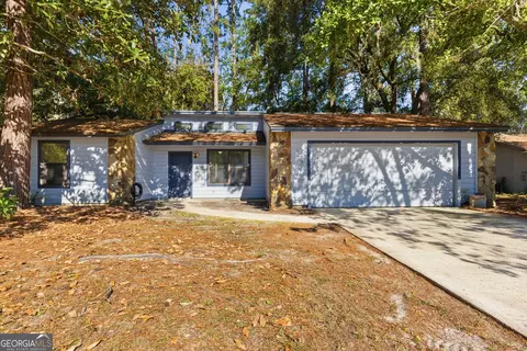 206 Creekwood Dr, Kingsland, GA 31548