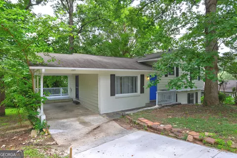 2270 Cresta Dr, Decatur, GA 30032